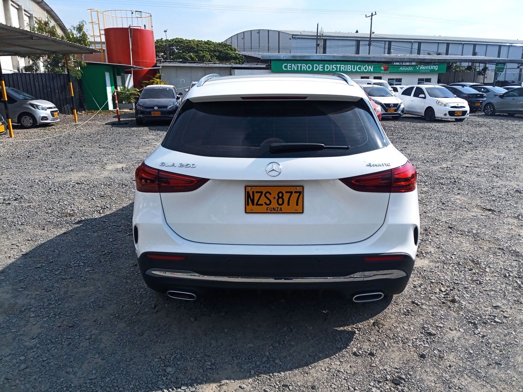 MERCEDES-BENZ GLA250 2025