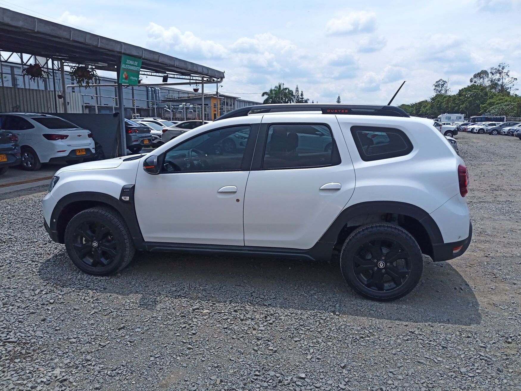 RENAULT DUSTER 2026