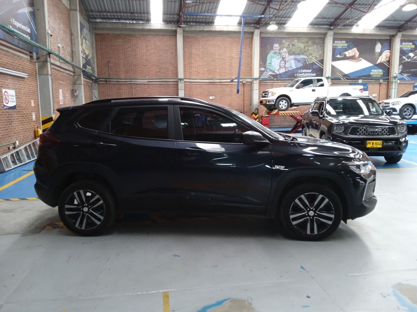 CHEVROLET TRACKER 2025