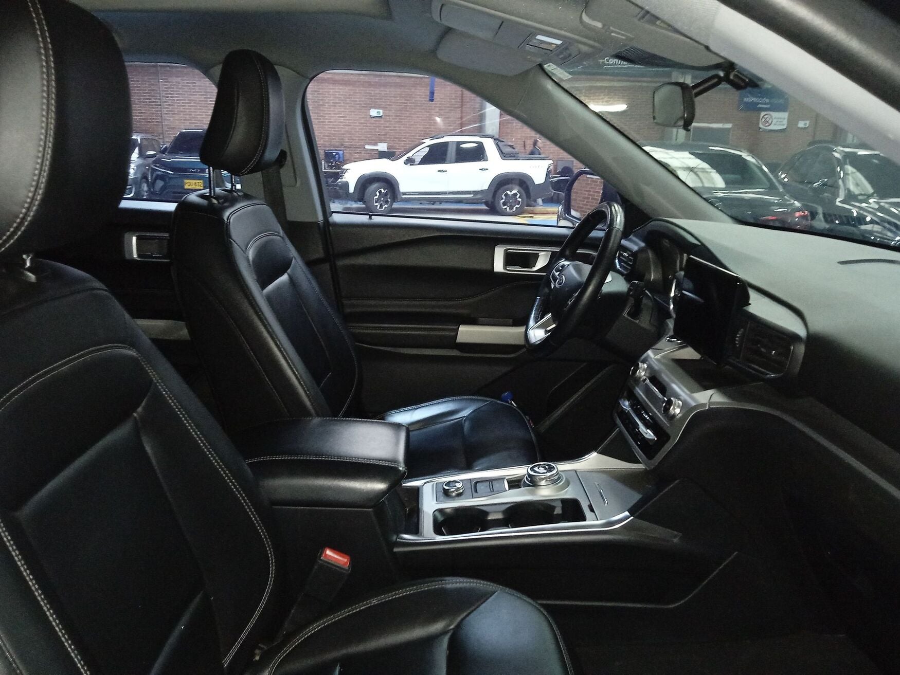 FORD EXPLORER 2022