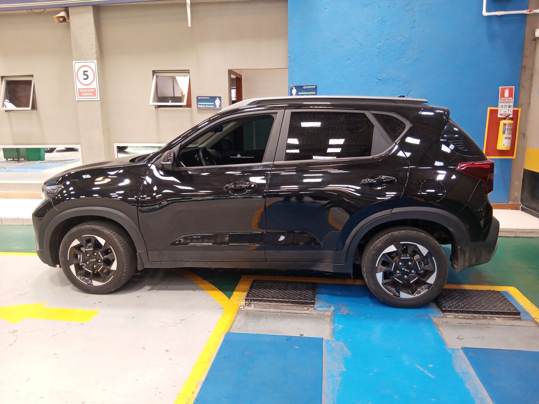 KIA SONET 2025