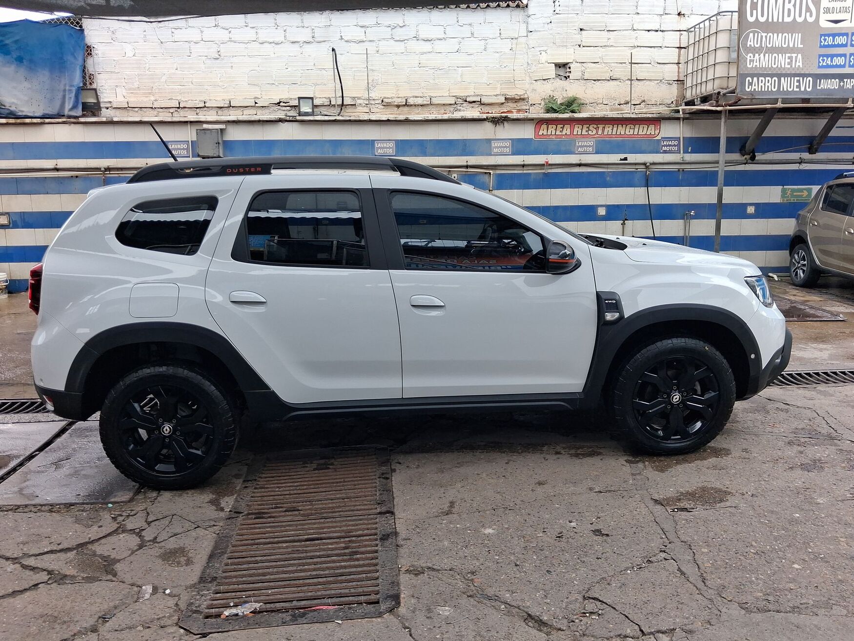 RENAULT DUSTER 2026