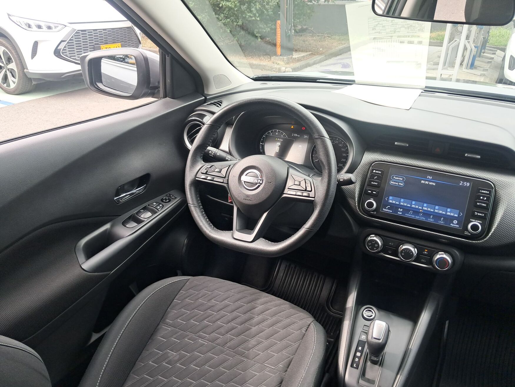 NISSAN KICKS 2026