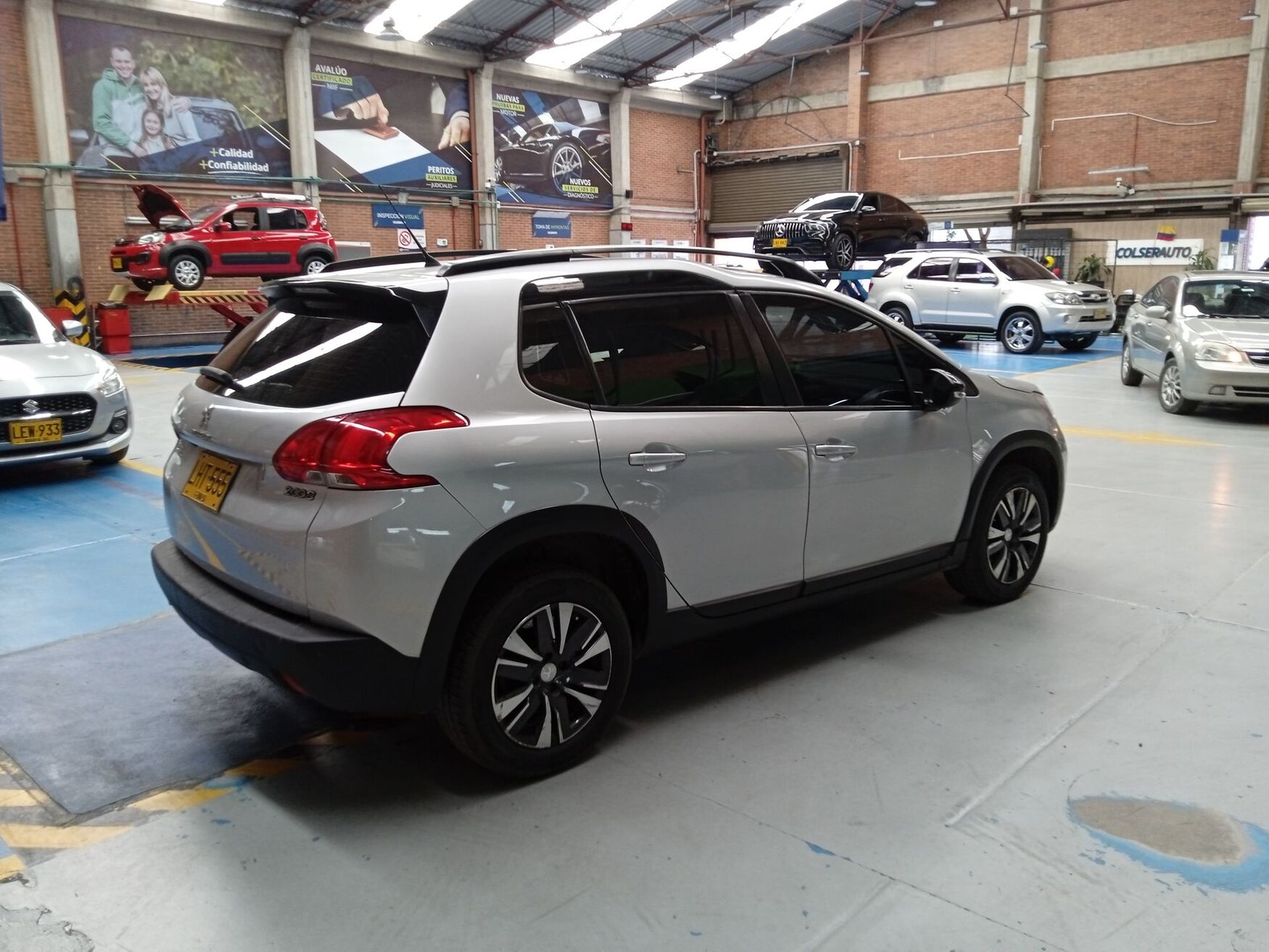 PEUGEOT 2008 2023