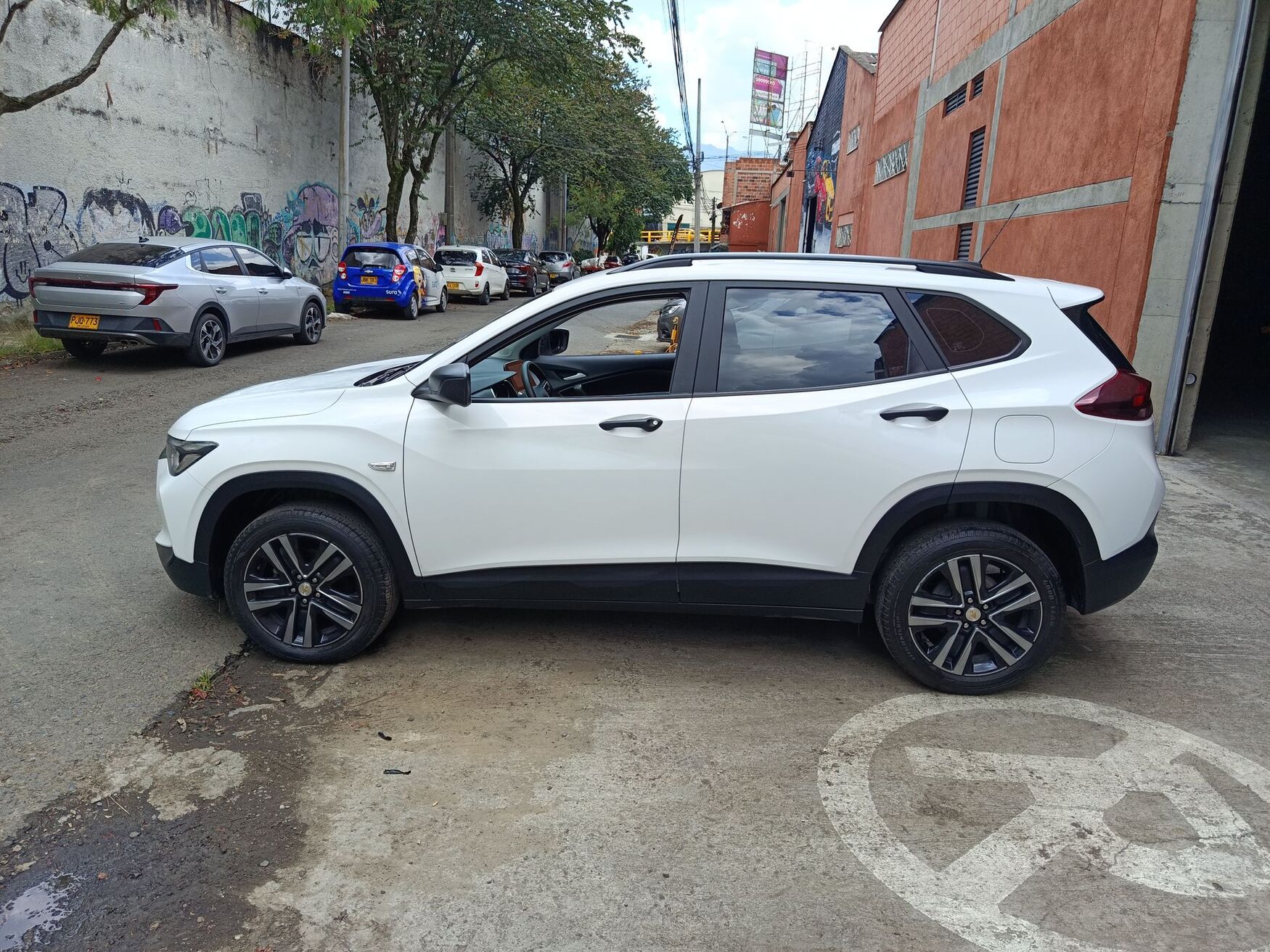 CHEVROLET TRACKER 2025