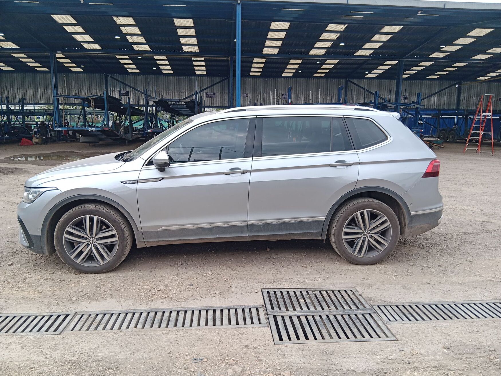 VOLKSWAGEN TIGUAN 2022