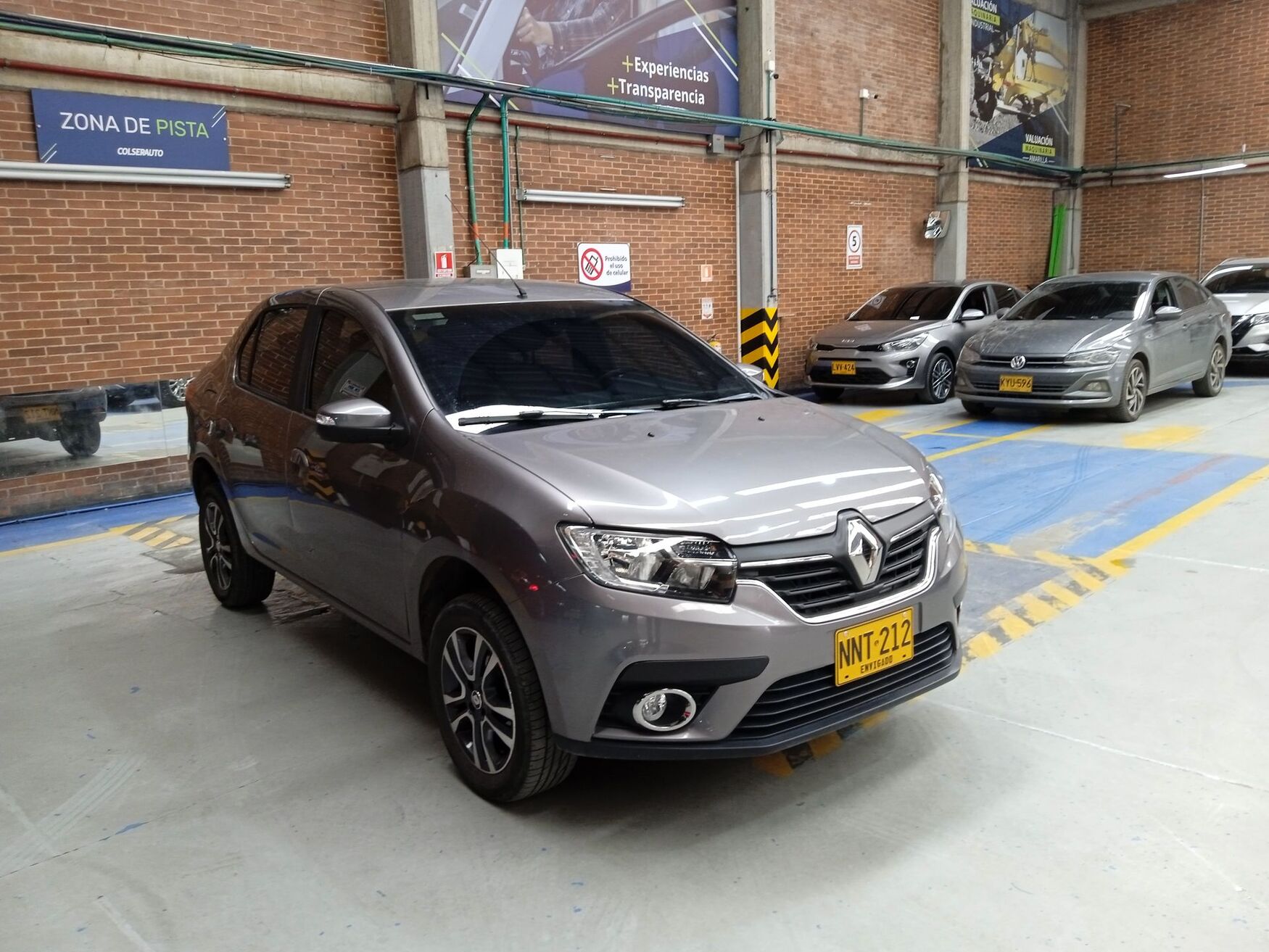 RENAULT LOGAN 2024