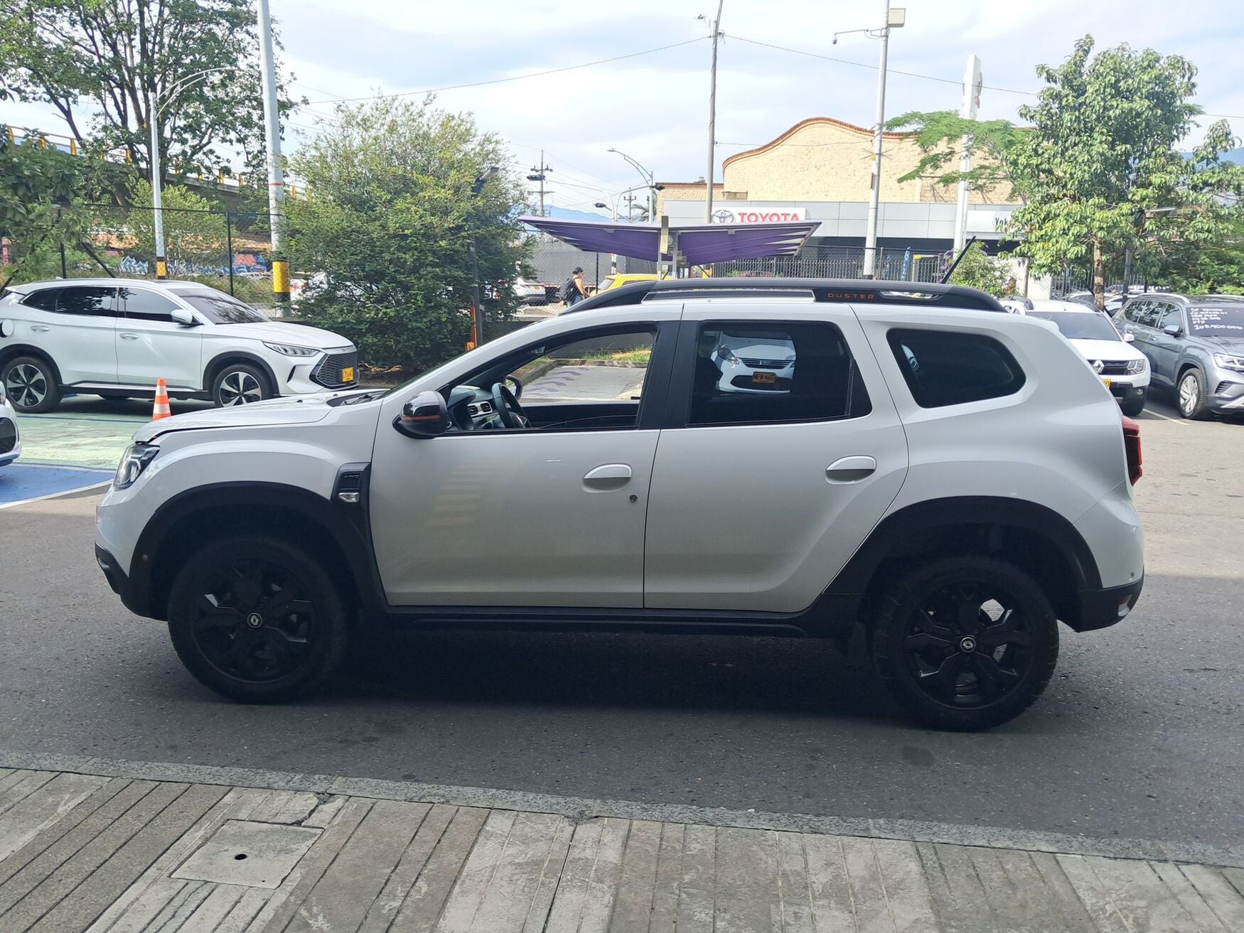 RENAULT DUSTER 2026