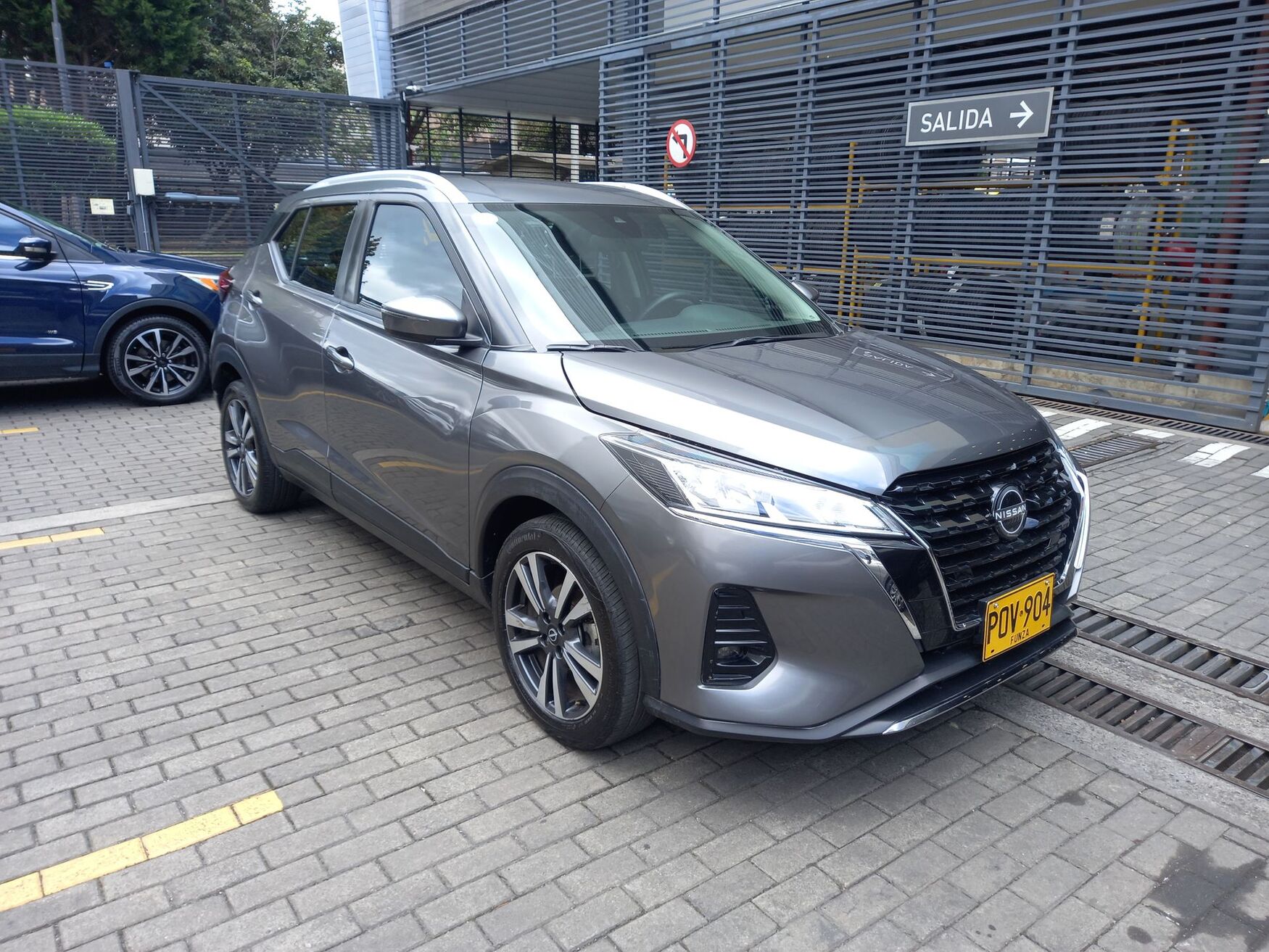 NISSAN KICKS 2026