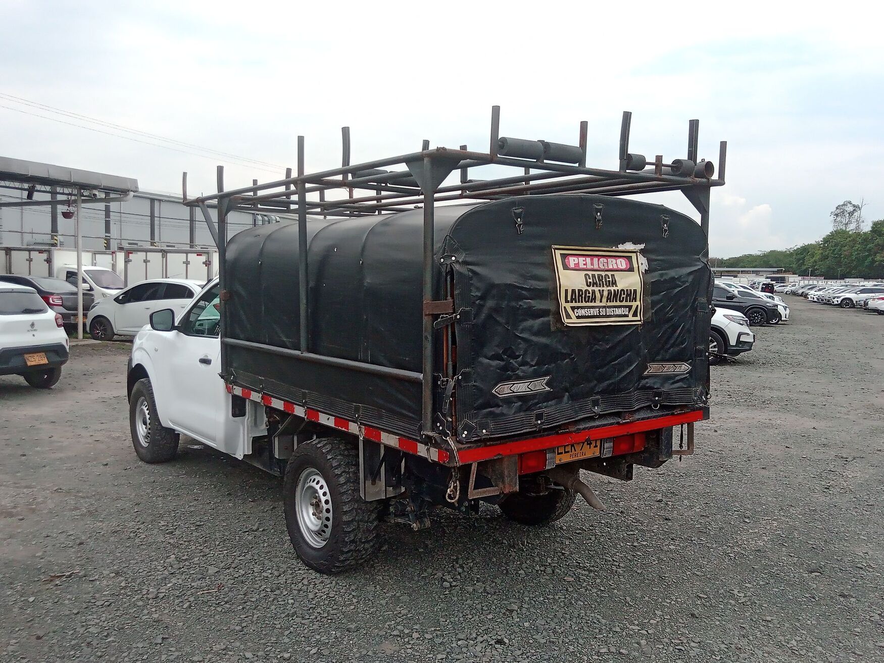 NISSAN FRONTIER 2022
