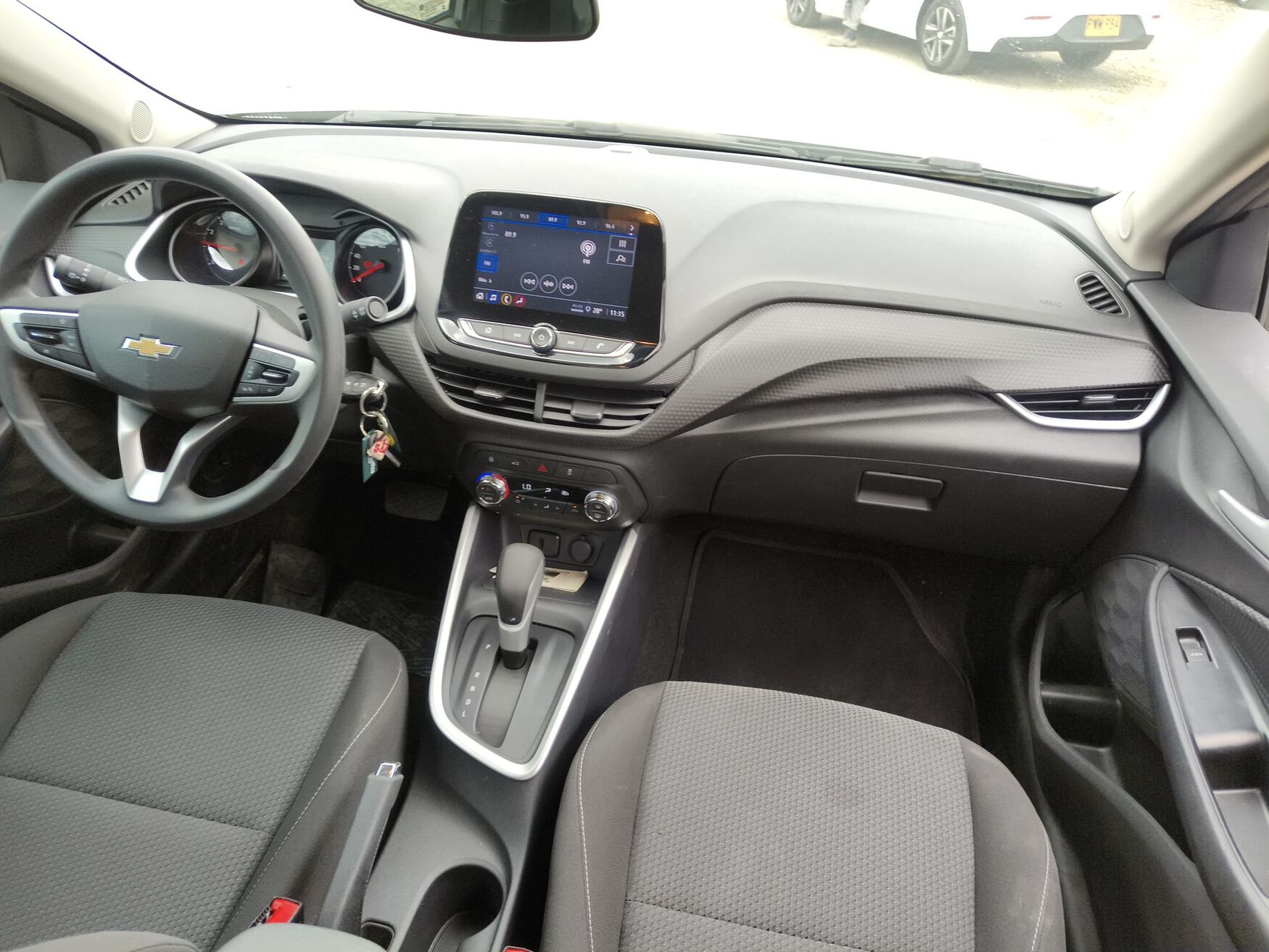 CHEVROLET ONIX 2025