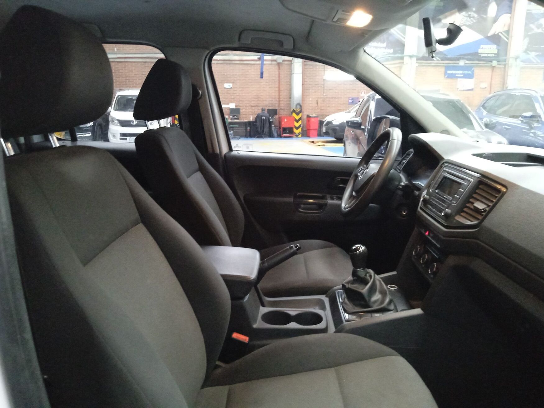 VOLKSWAGEN AMAROK 2022