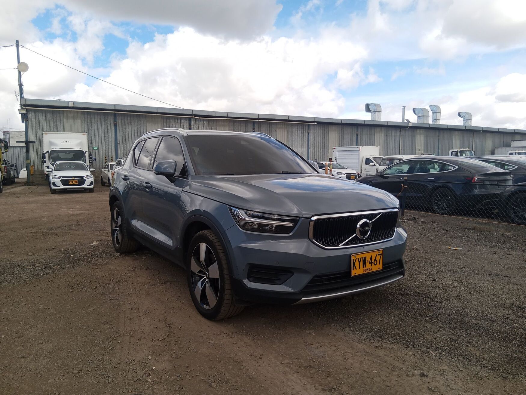 VOLVO XC40 2022