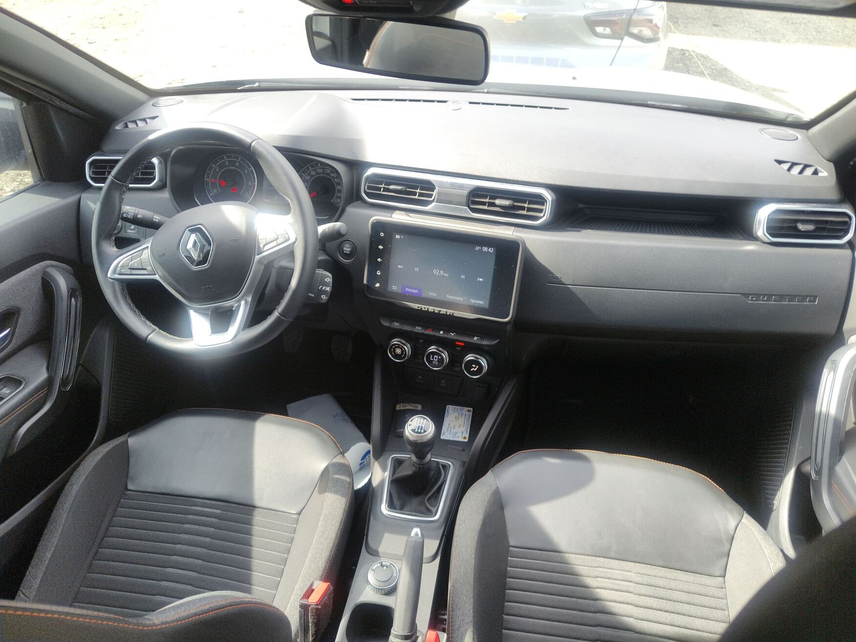 RENAULT DUSTER 2026