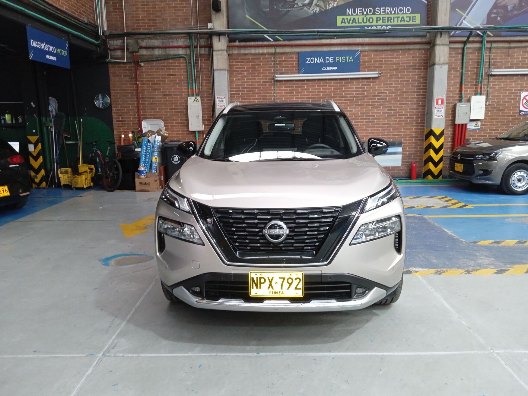NISSAN X-TRAIL 2025