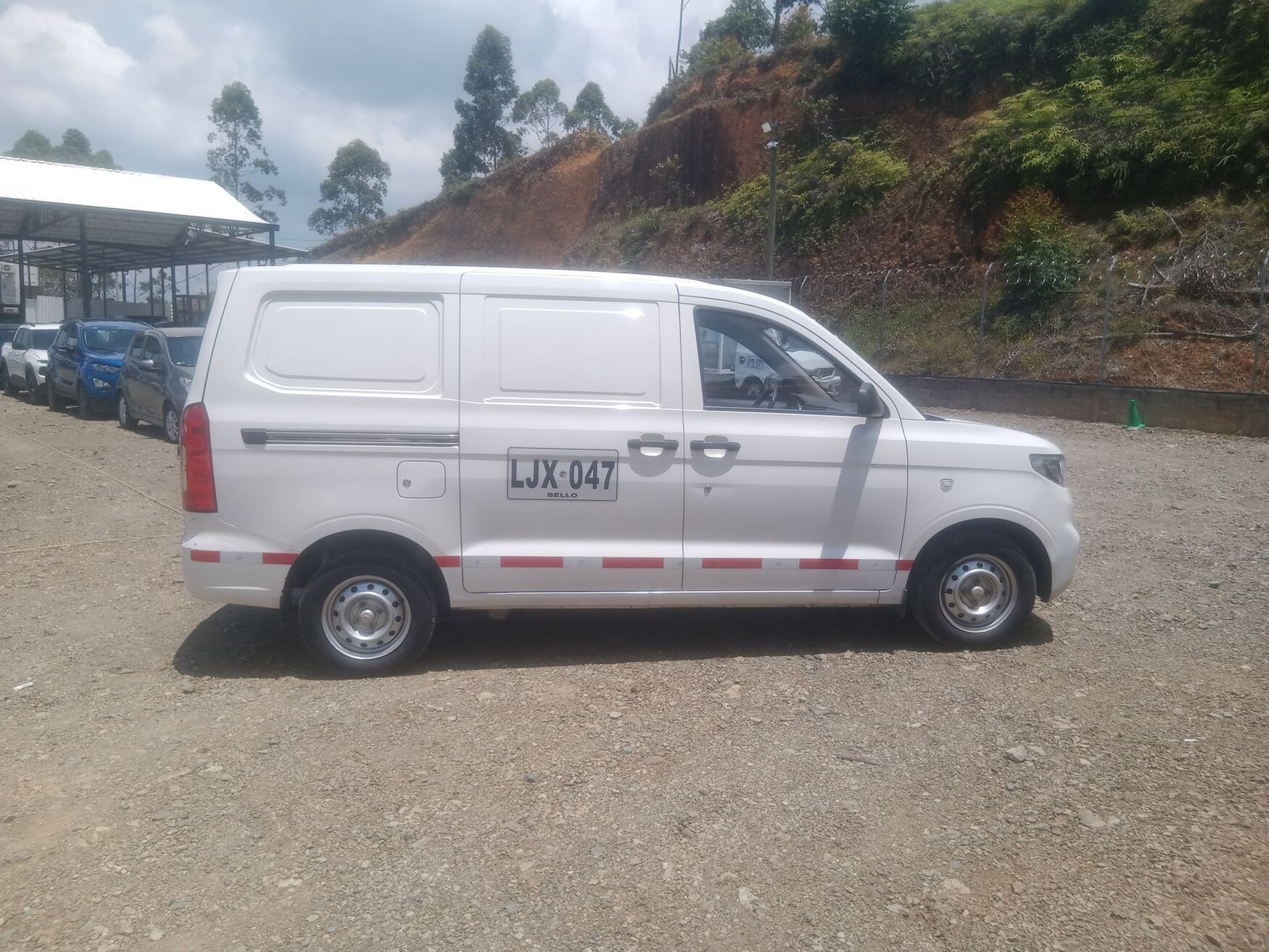 CHEVROLET N400 2023