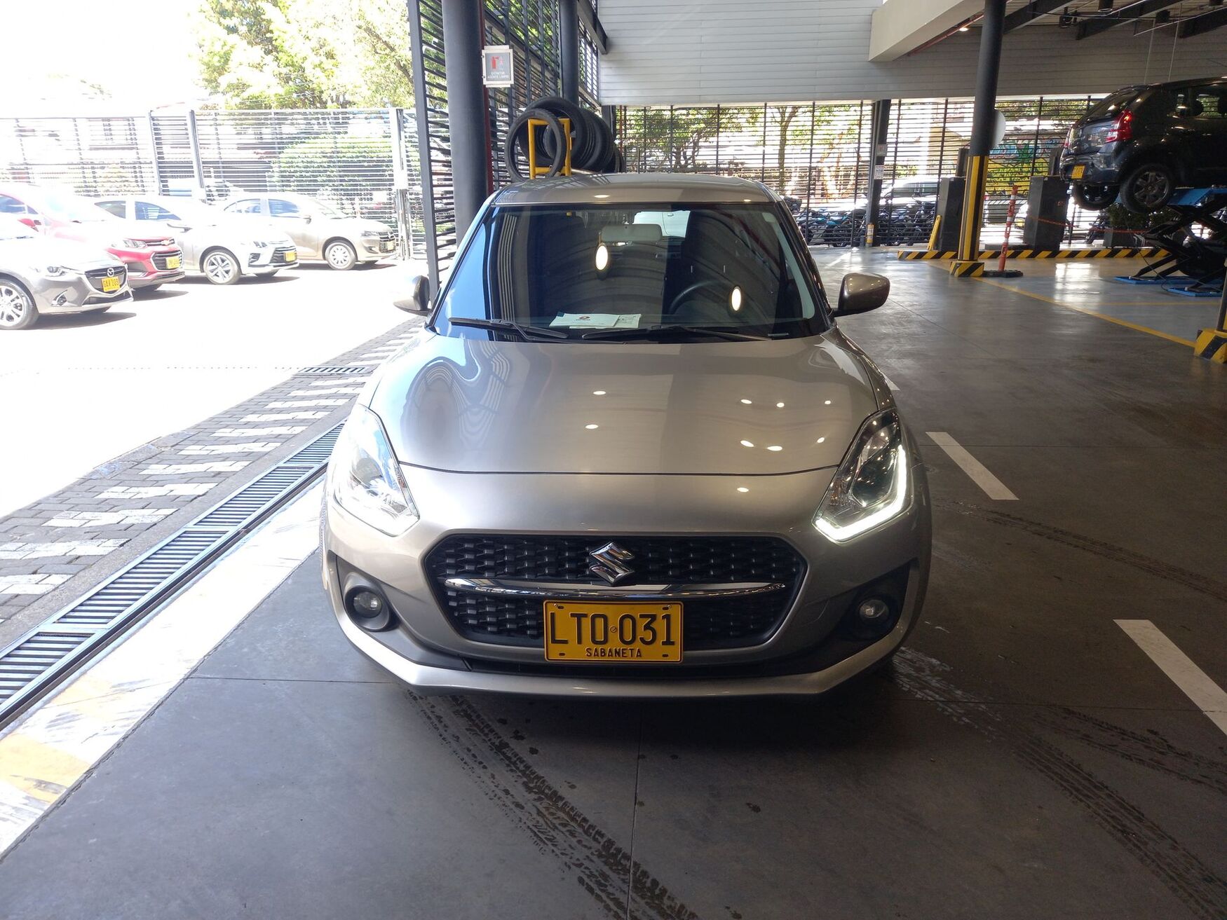 SUZUKI SWIFT 2023