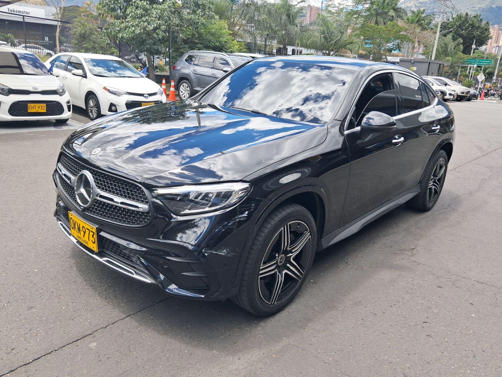 MERCEDES-BENZ GLC300 2026