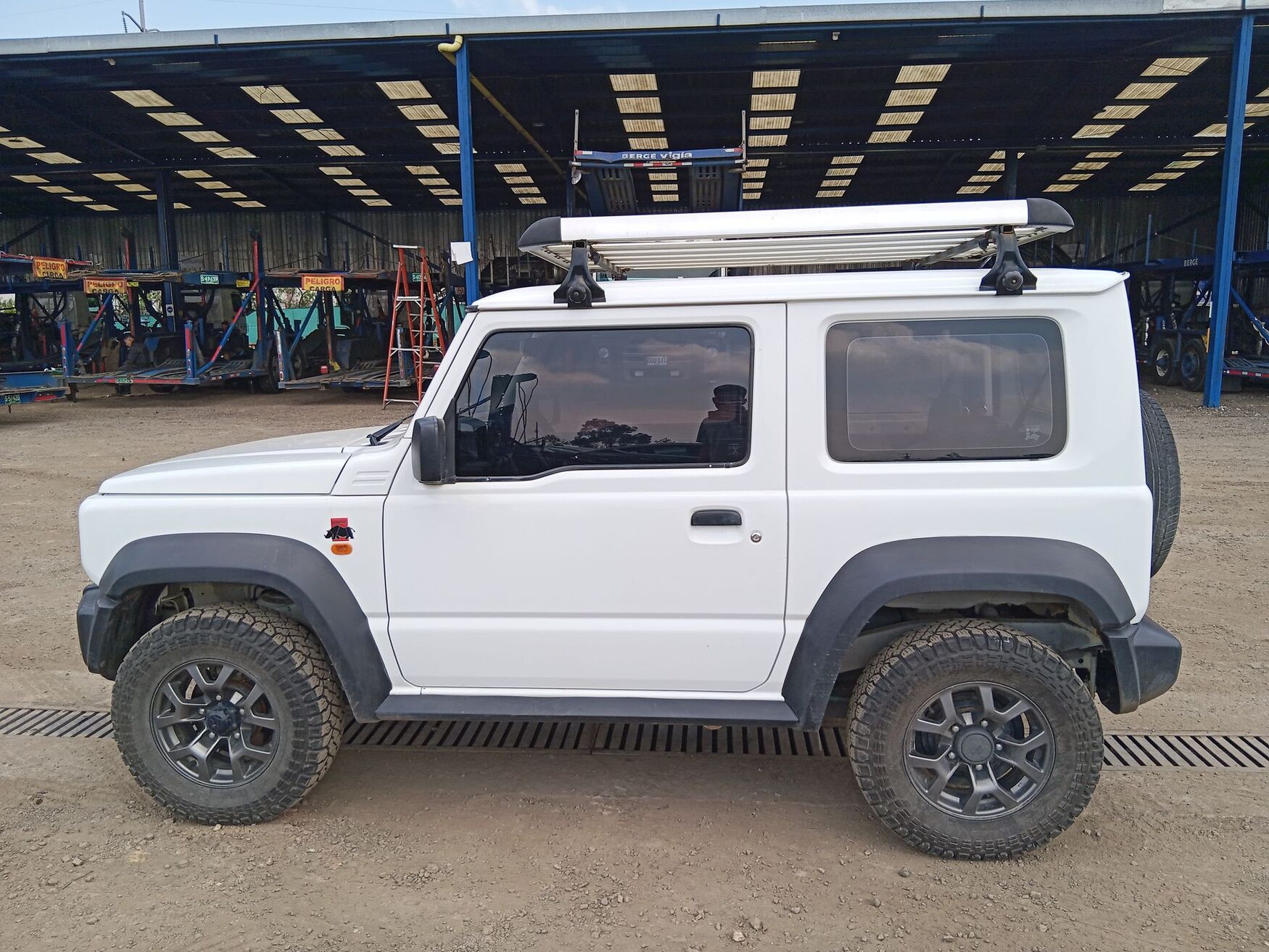 SUZUKI JIMNY 2021