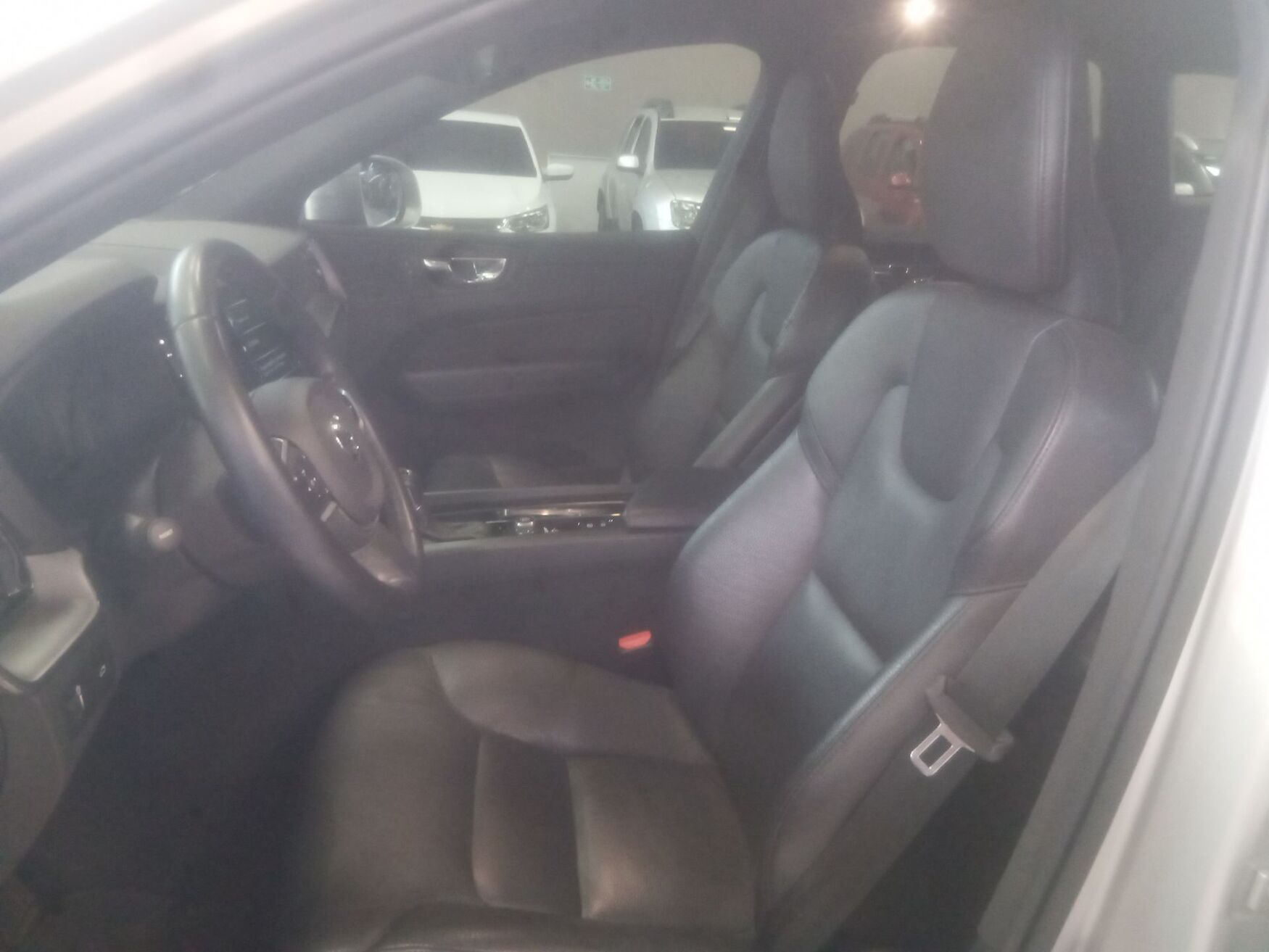 VOLVO XC60 2020