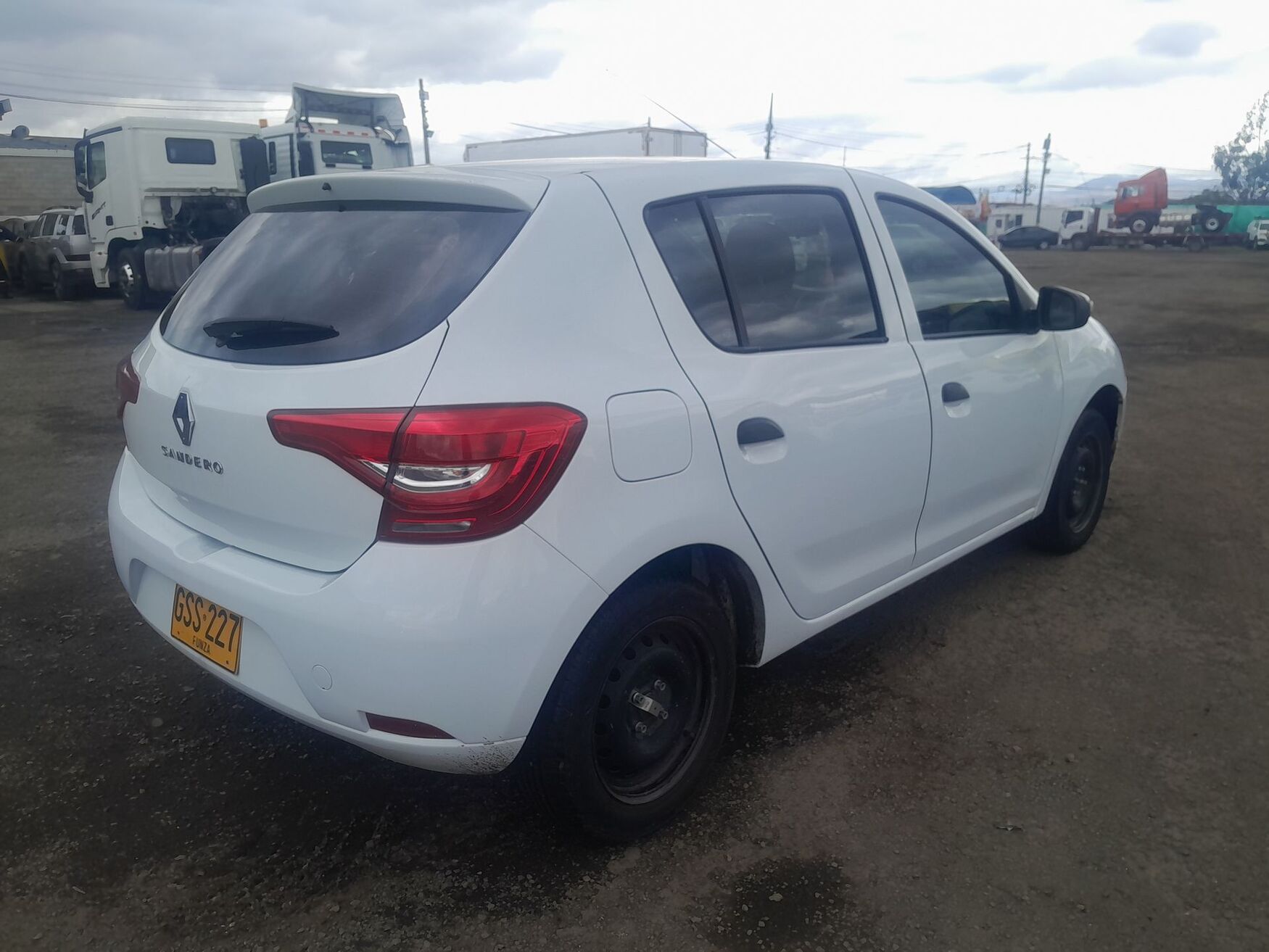 RENAULT SANDERO 2021