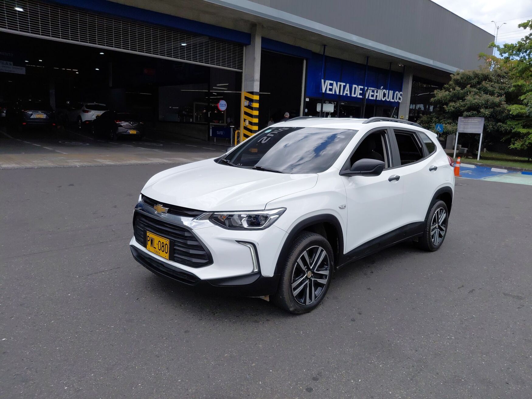 CHEVROLET TRACKER 2025