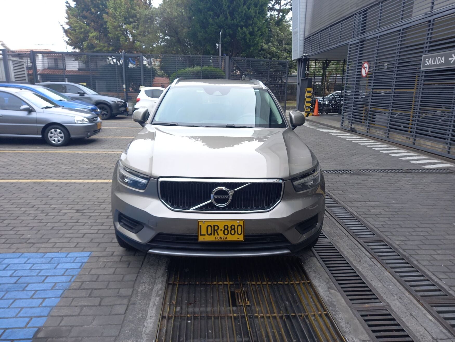 VOLVO XC40 2022