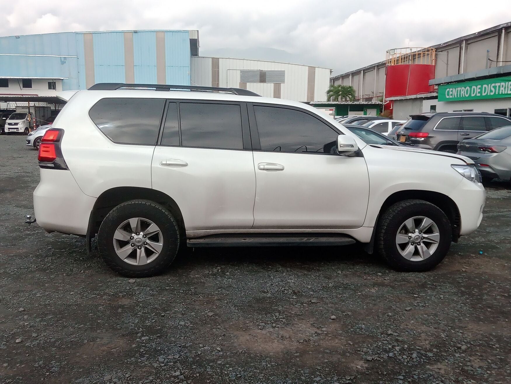 TOYOTA PRADO 2022