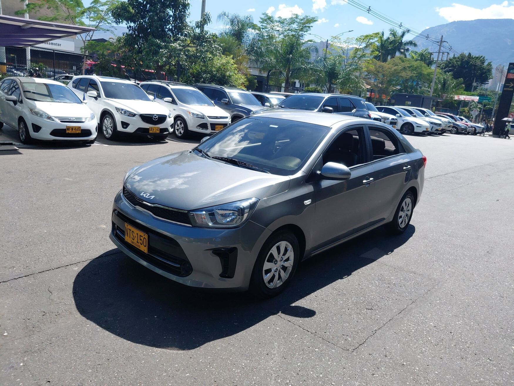 KIA SOLUTO 2025