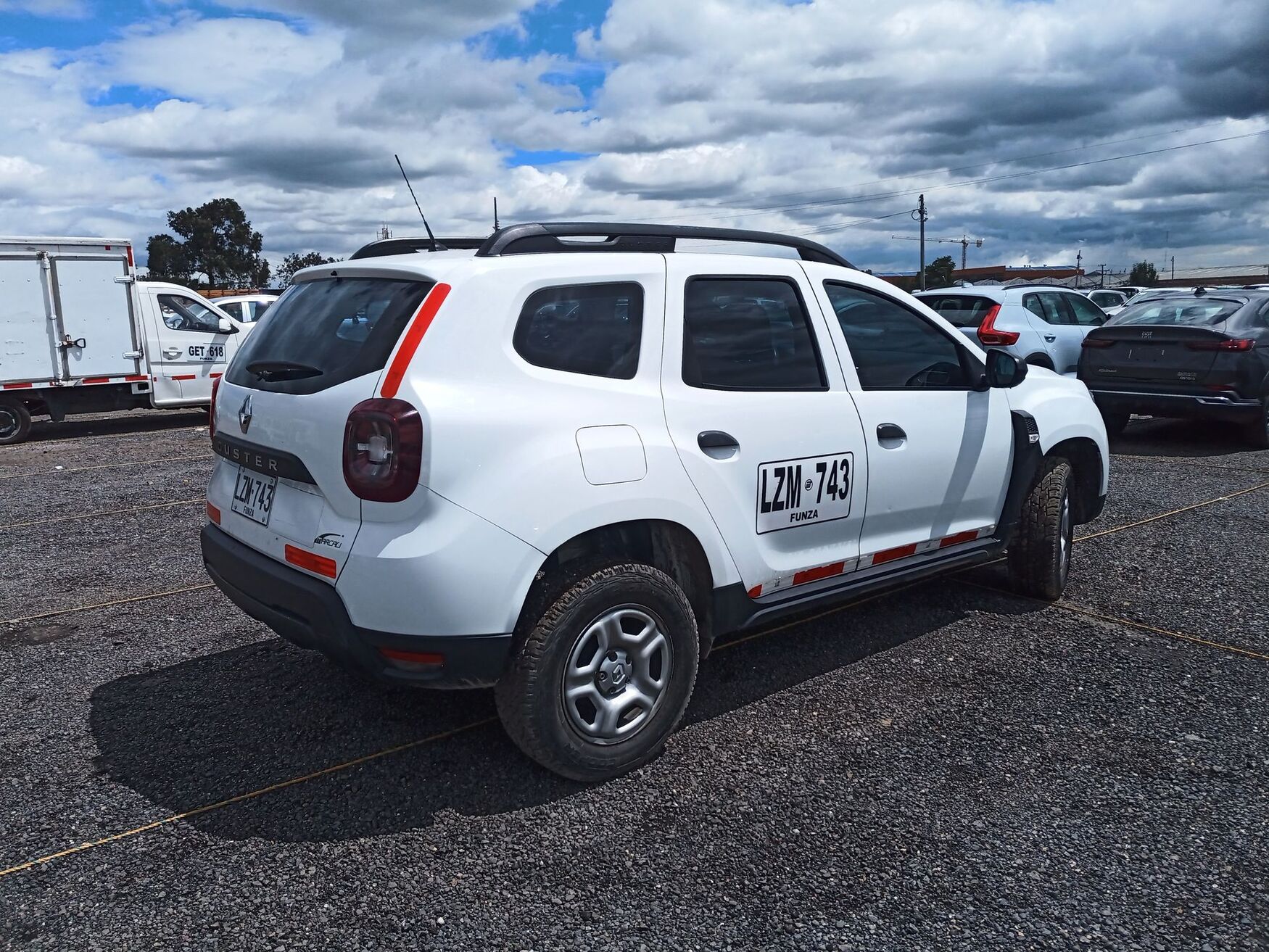 RENAULT DUSTER 2023