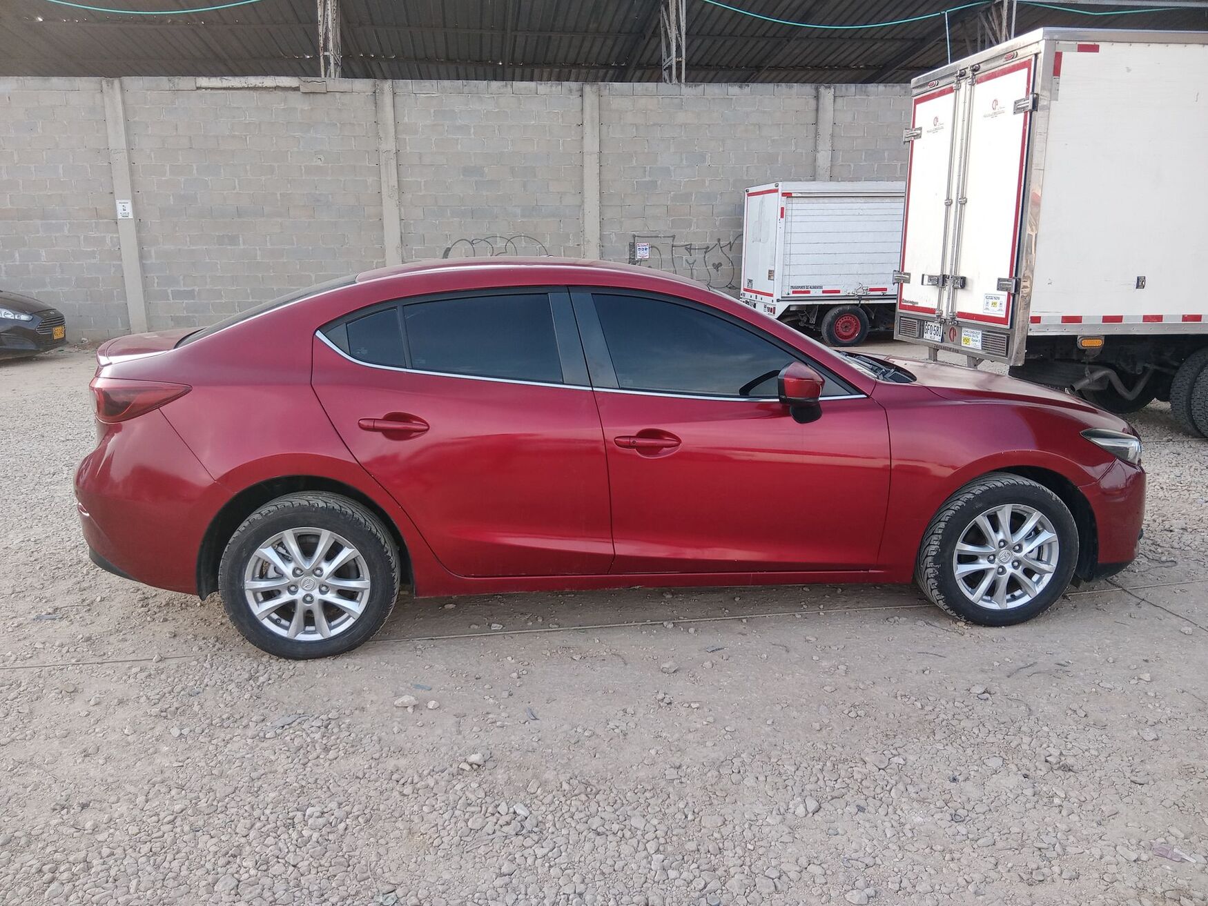 MAZDA 3 2019