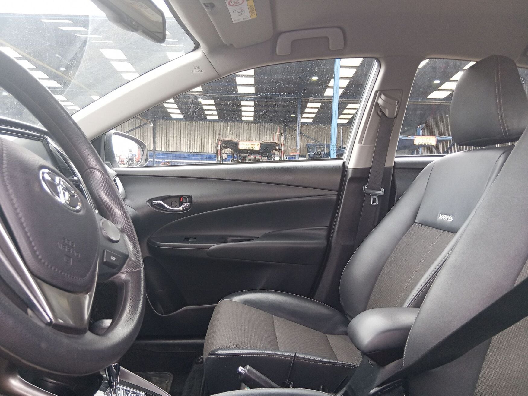 TOYOTA YARIS 2023