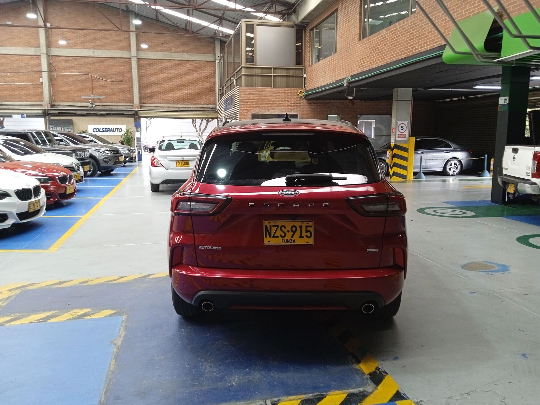 FORD ESCAPE 2024