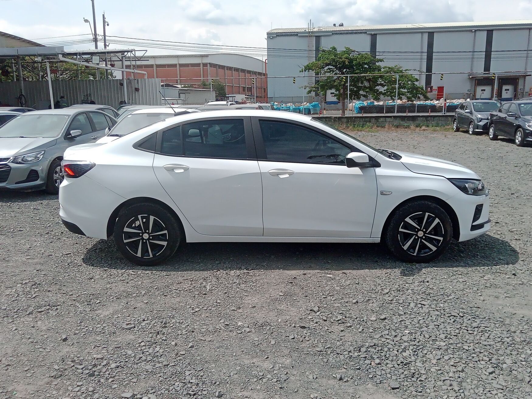 CHEVROLET ONIX 2026