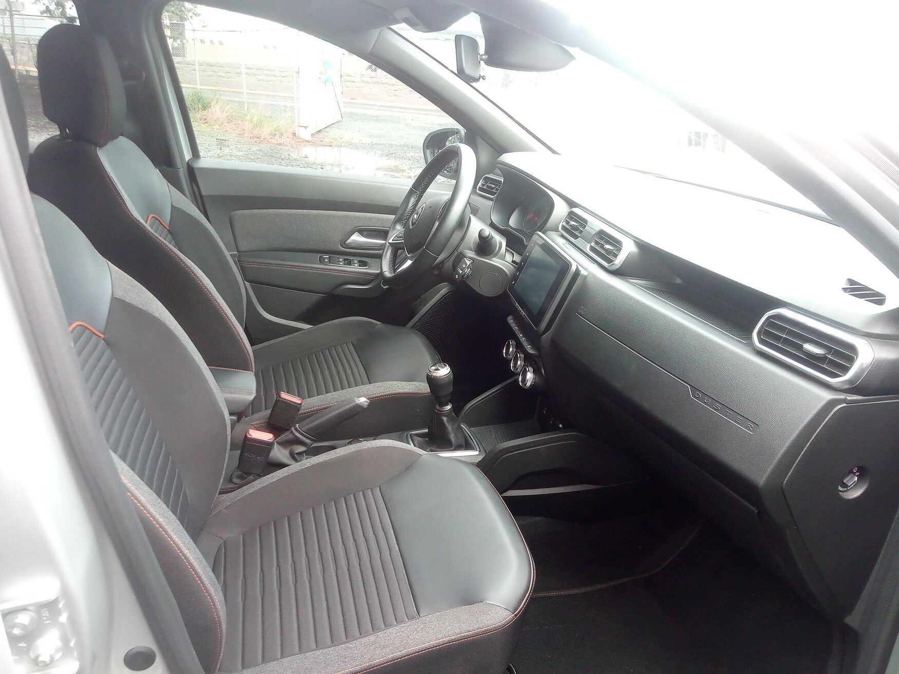 RENAULT DUSTER 2026