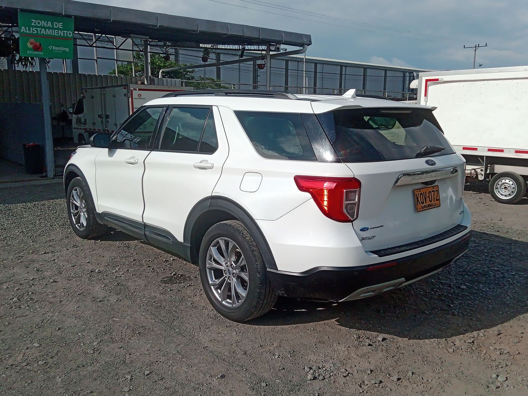 FORD EXPLORER 2021