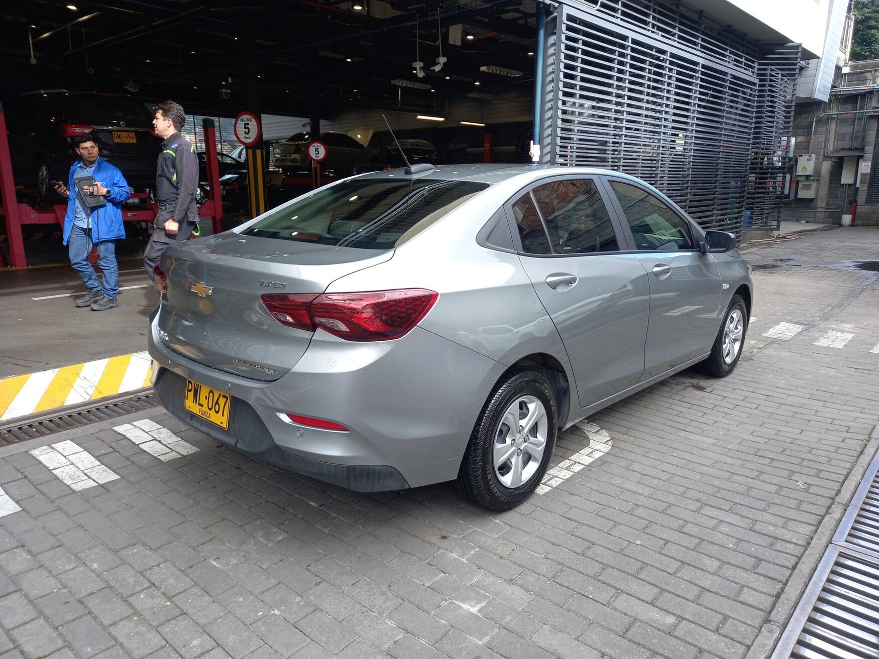 CHEVROLET ONIX 2025