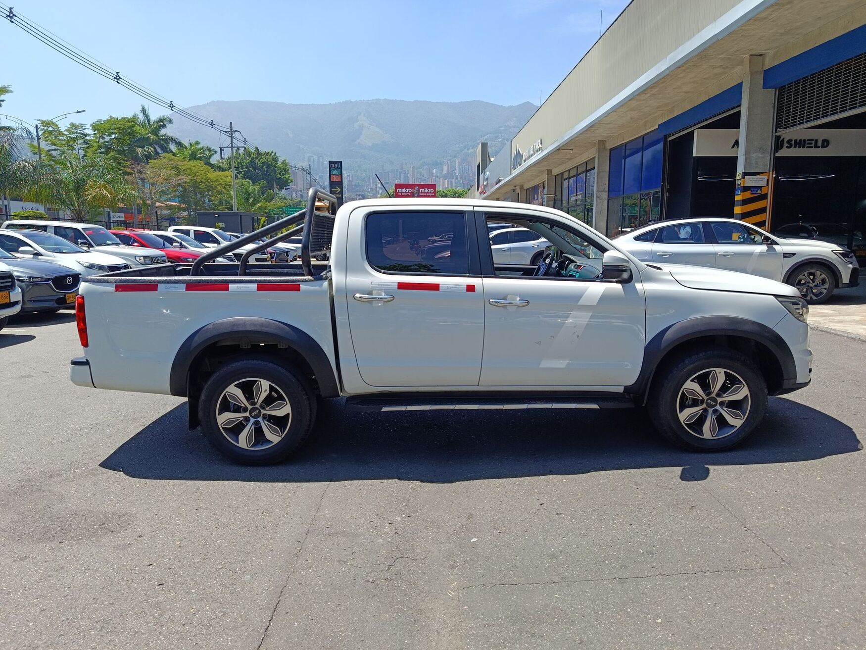 JAC JT8 2024