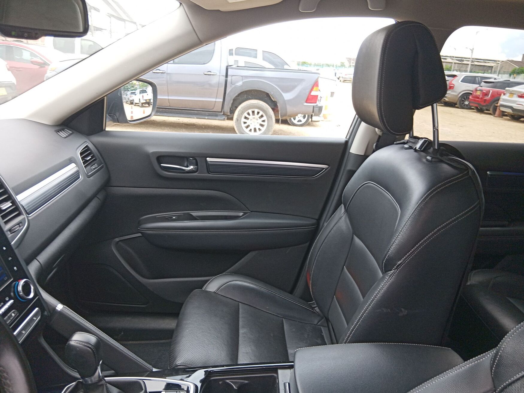 RENAULT KOLEOS 2023