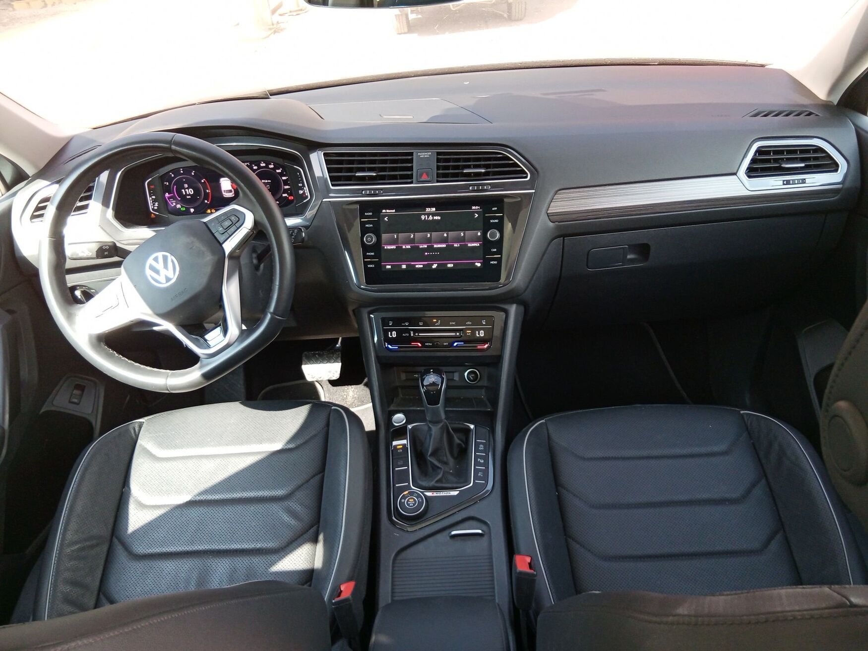 VOLKSWAGEN TIGUAN 2023