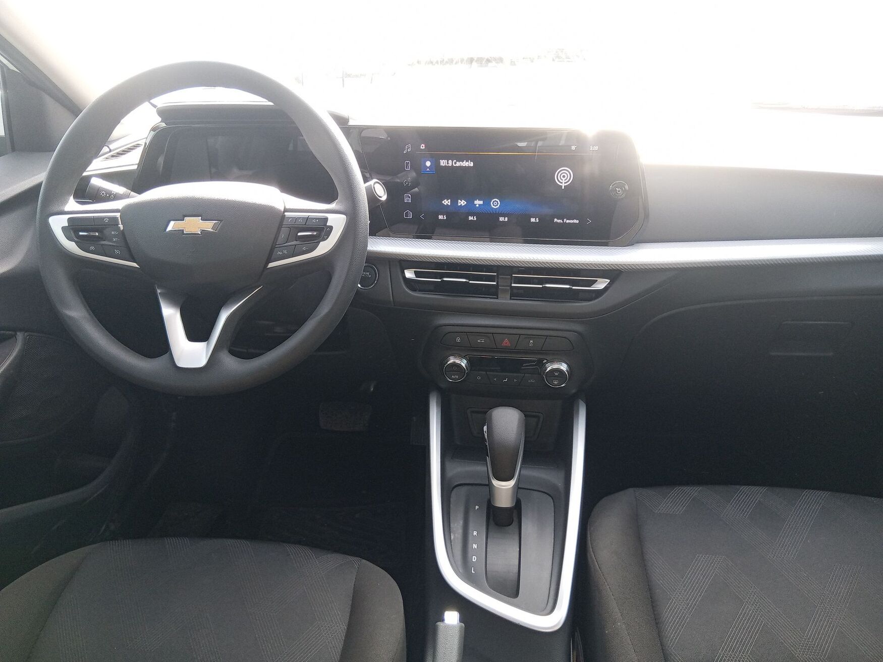 CHEVROLET ONIX 2026