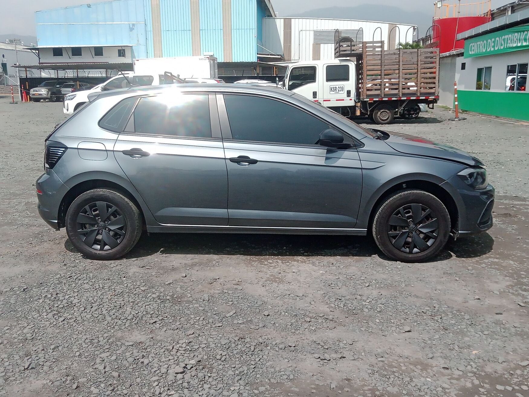 VOLKSWAGEN POLO 2025