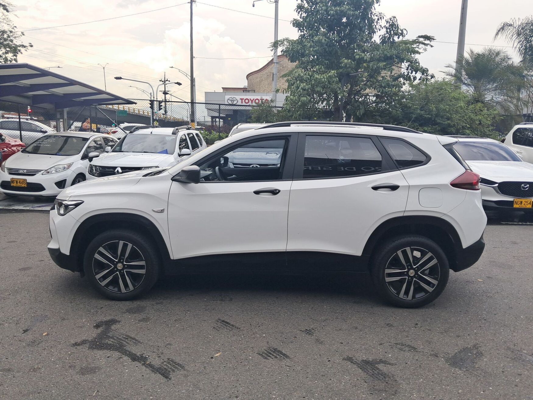 CHEVROLET TRACKER 2025