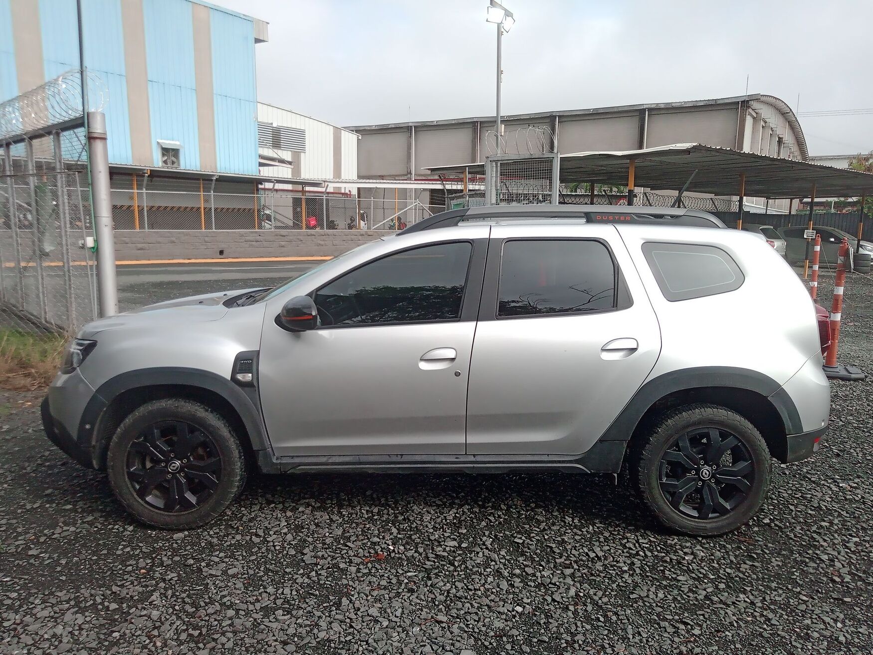 RENAULT DUSTER 2026