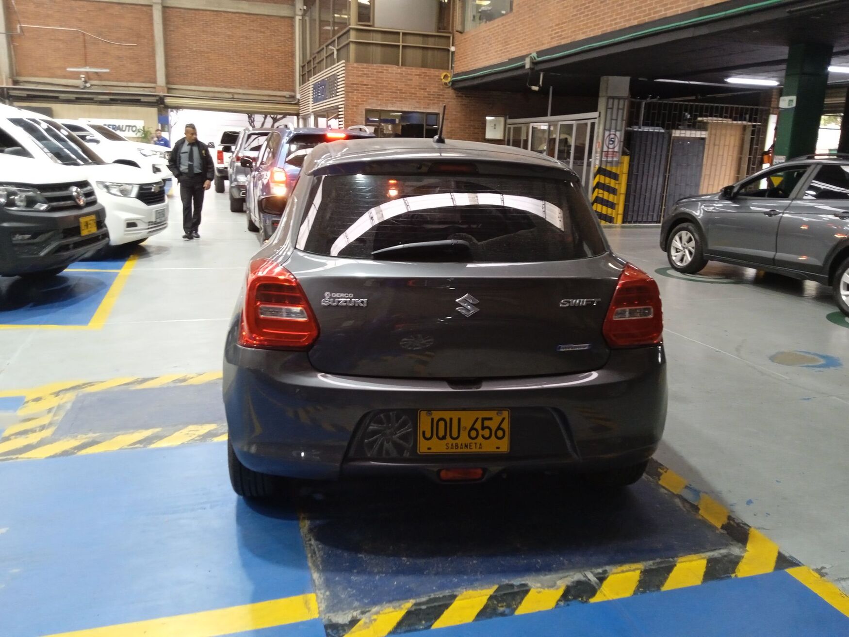SUZUKI SWIFT 2022