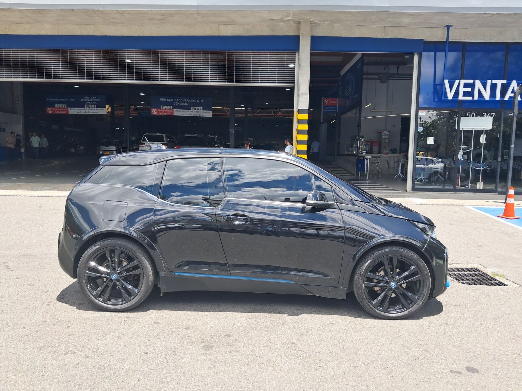 BMW I3 2021