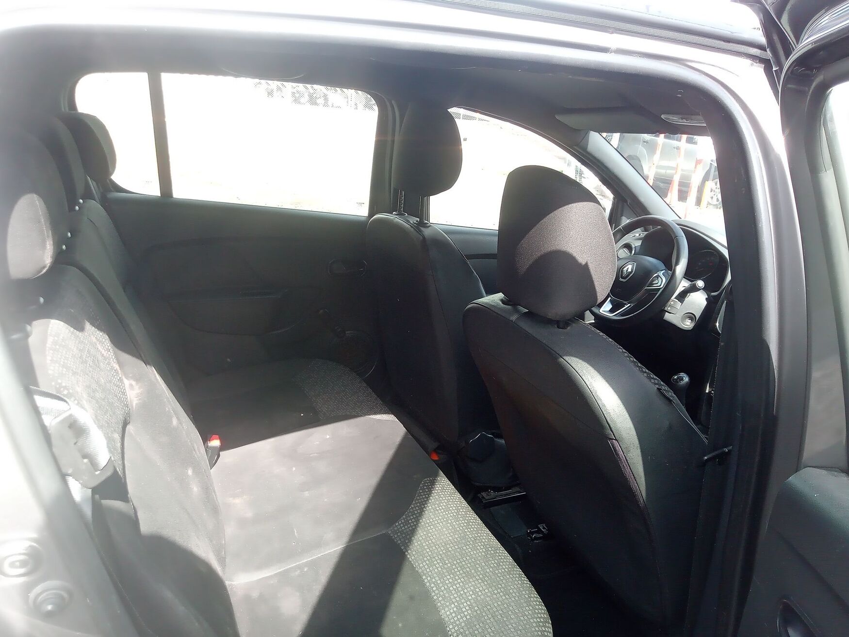RENAULT SANDERO 2021