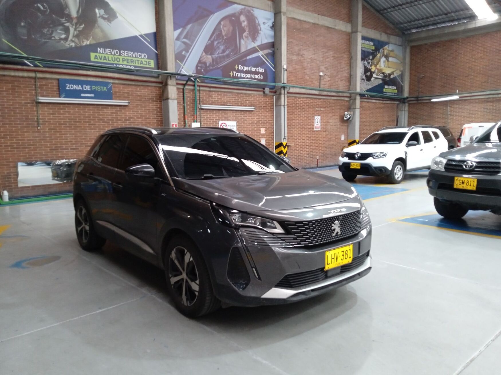 PEUGEOT 3008 2023