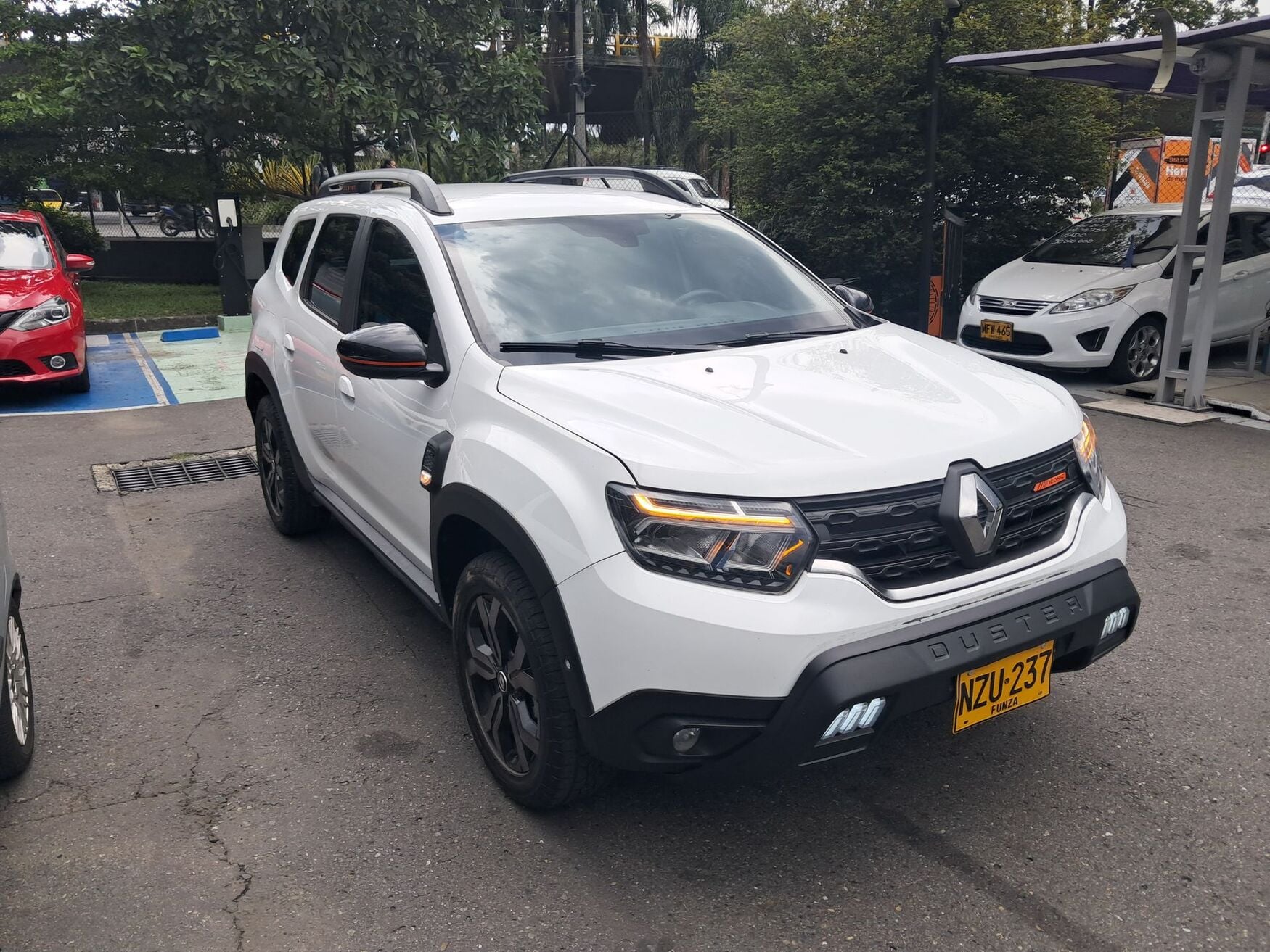 RENAULT DUSTER 2025