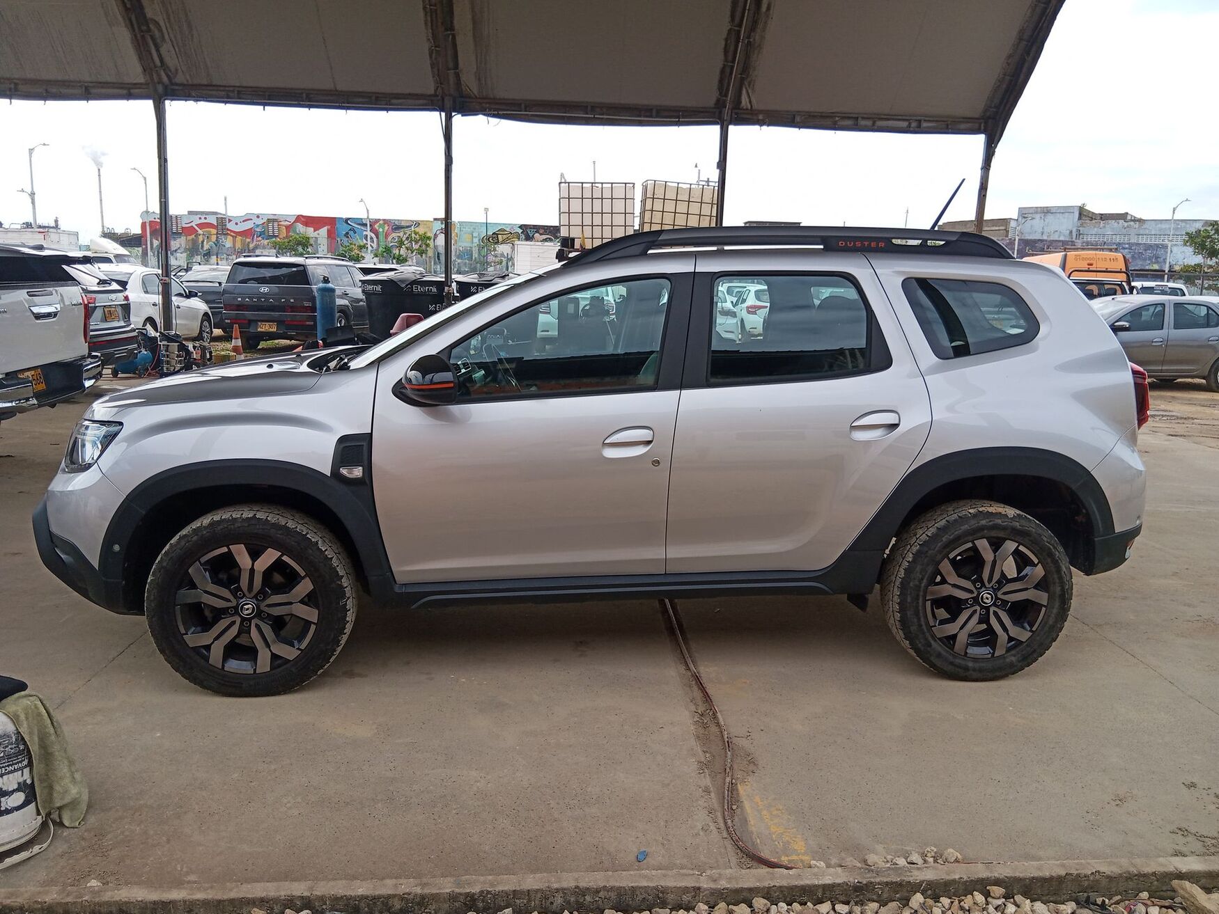 RENAULT DUSTER 2025